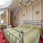 Gostiniy Dvor Hotel
