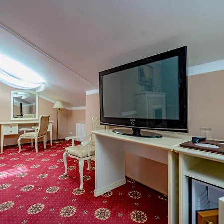 Gostiniy Dvor Hotel