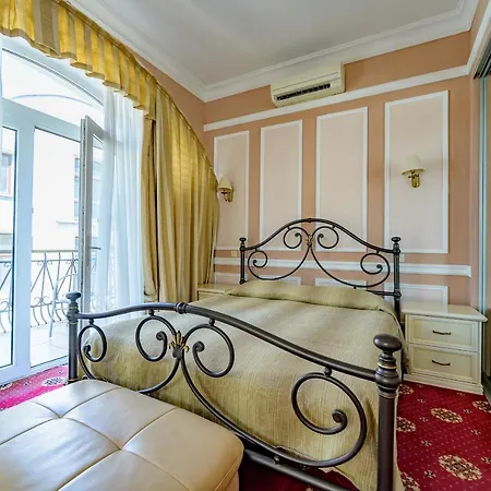 Gostiniy Dvor Οδησσός