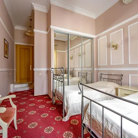 Gostiniy Dvor Hotel
