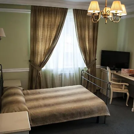 Gostiniy Dvor Hotel 4*