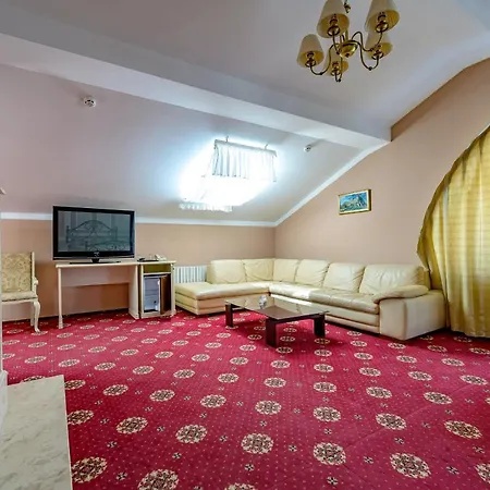 酒店 Gostiniy Dvor 4*