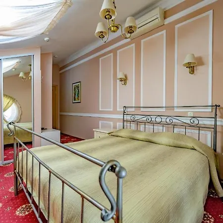 Gostiniy Dvor Hotel