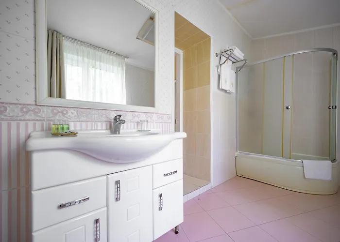 Gostiniy Dvor Hotell 4*