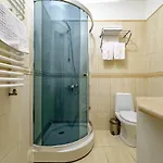 Gostiniy Dvor 4*