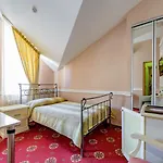 Gostiniy Dvor Hotel