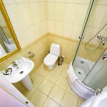 Gostiniy Dvor 4*