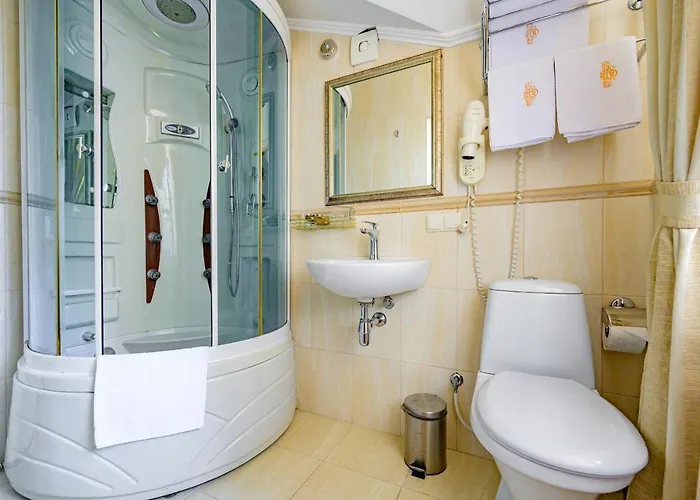 Gostiniy Dvor 4* Οδησσός